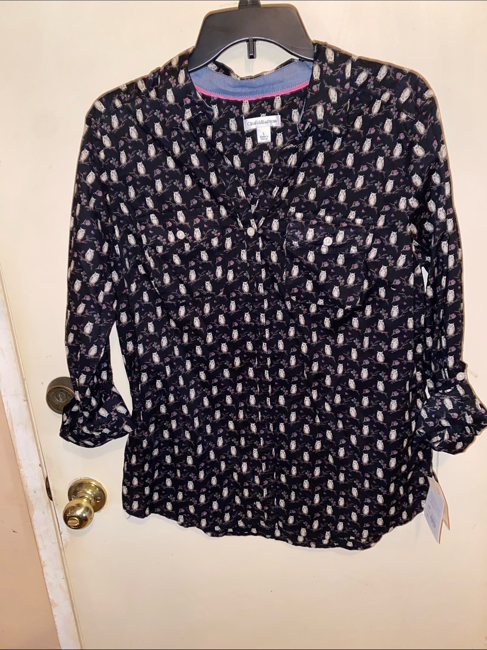 Croft & Barrow Black Printed Roll-Tab Sleeve Blouse